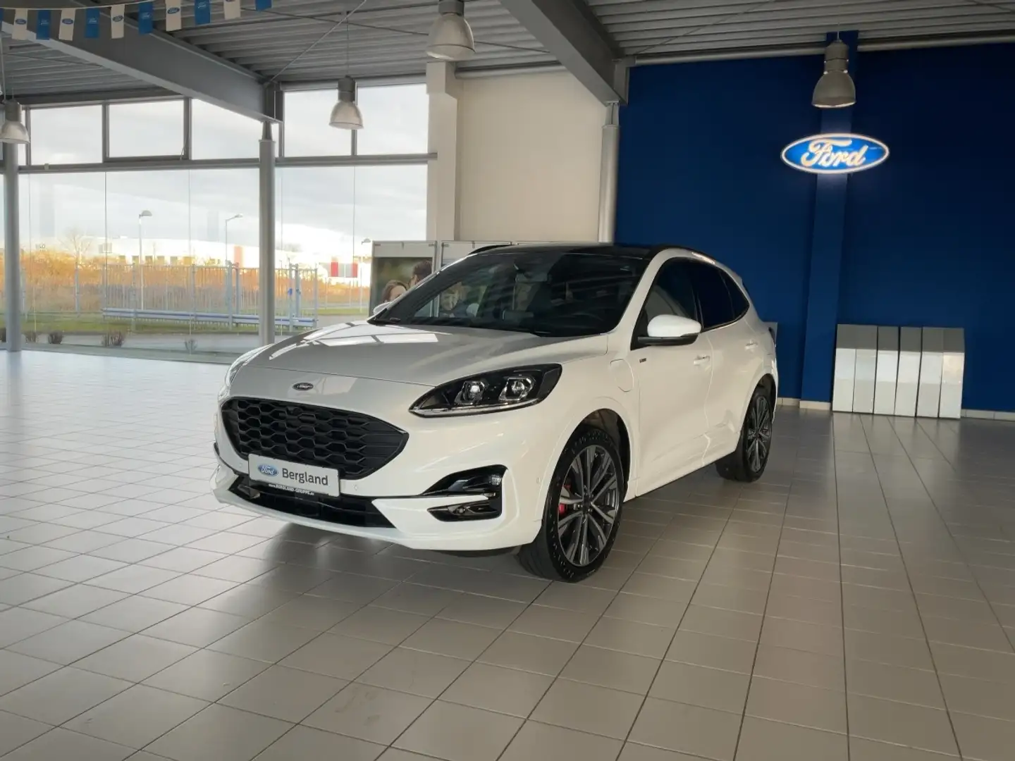 Ford Kuga ST-Line PHEV Head up Rückfahrk LED Panorama Weiß - 1