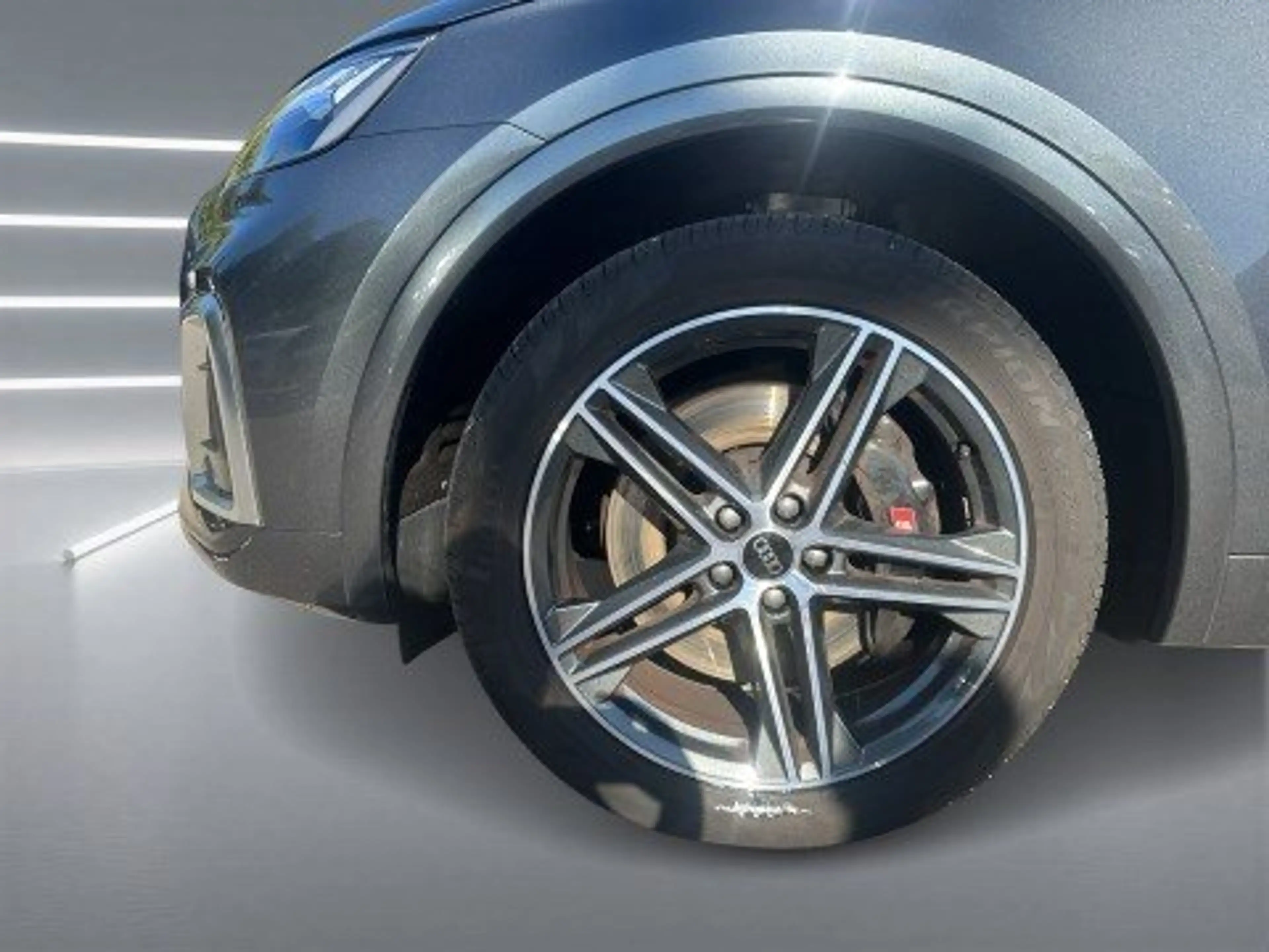 Audi SQ5 TDI qu LED KAMERA PANO PDC+ NAVI SHZ Virtual — photo 7