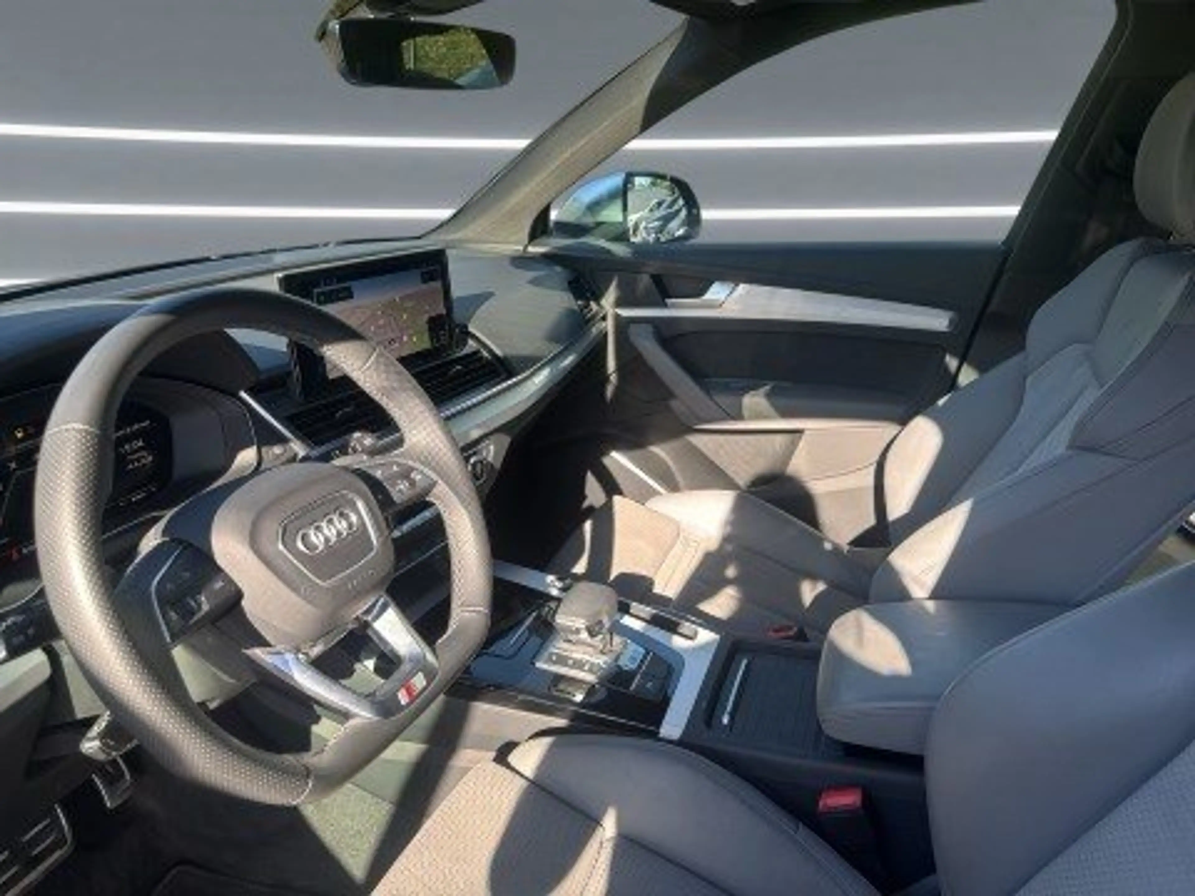 Audi SQ5 TDI qu LED KAMERA PANO PDC+ NAVI SHZ Virtual — photo 12