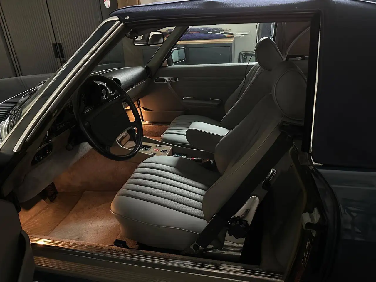 Mercedes-Benz SL 560, foto 8