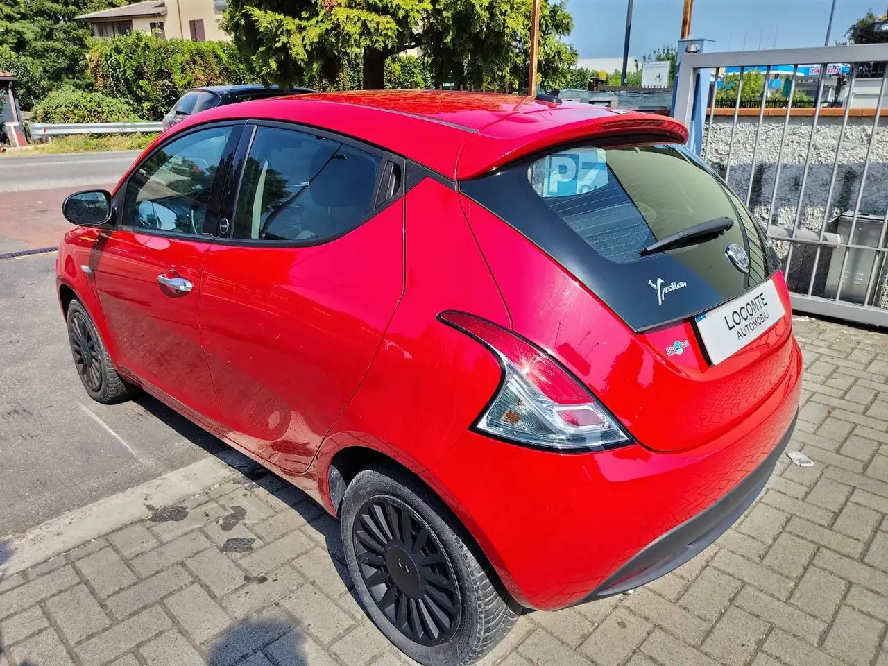 Lancia Ypsilon 2021 — фото 9