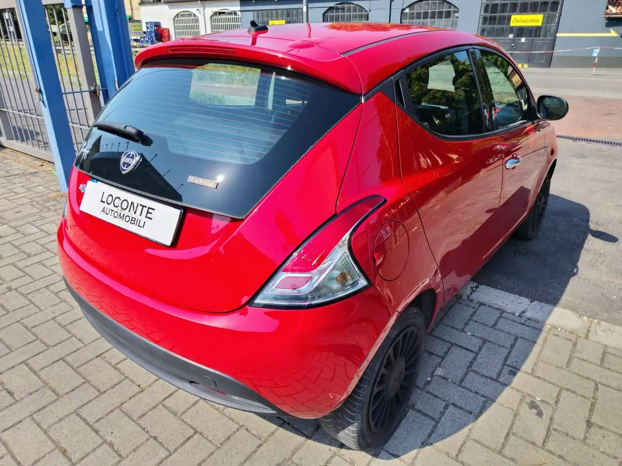 Lancia Ypsilon 2021 — фото 6