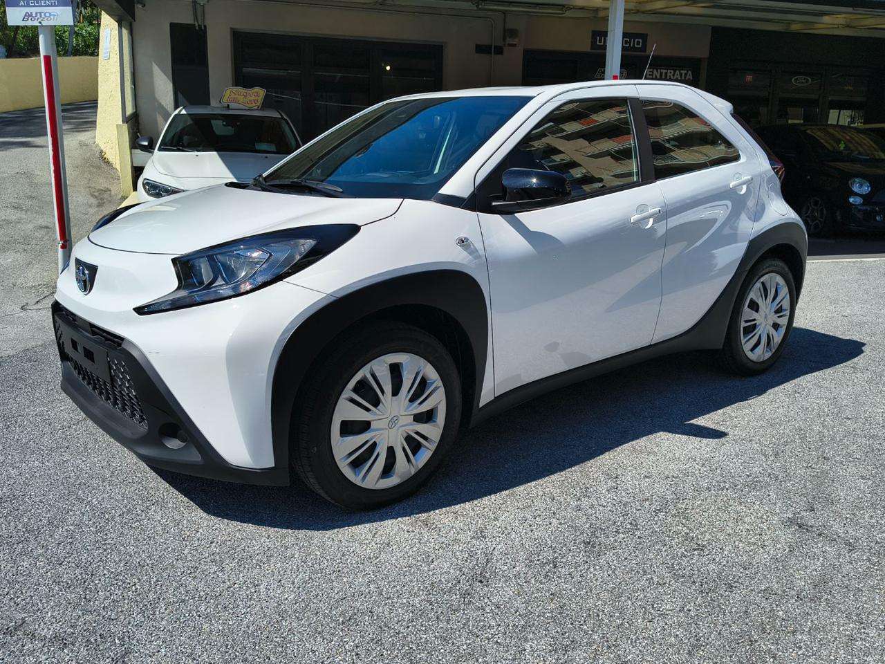 Toyota Aygo X 1.0 VVT-i 72 CV 5 porte Active S-CVT - KM ZERO