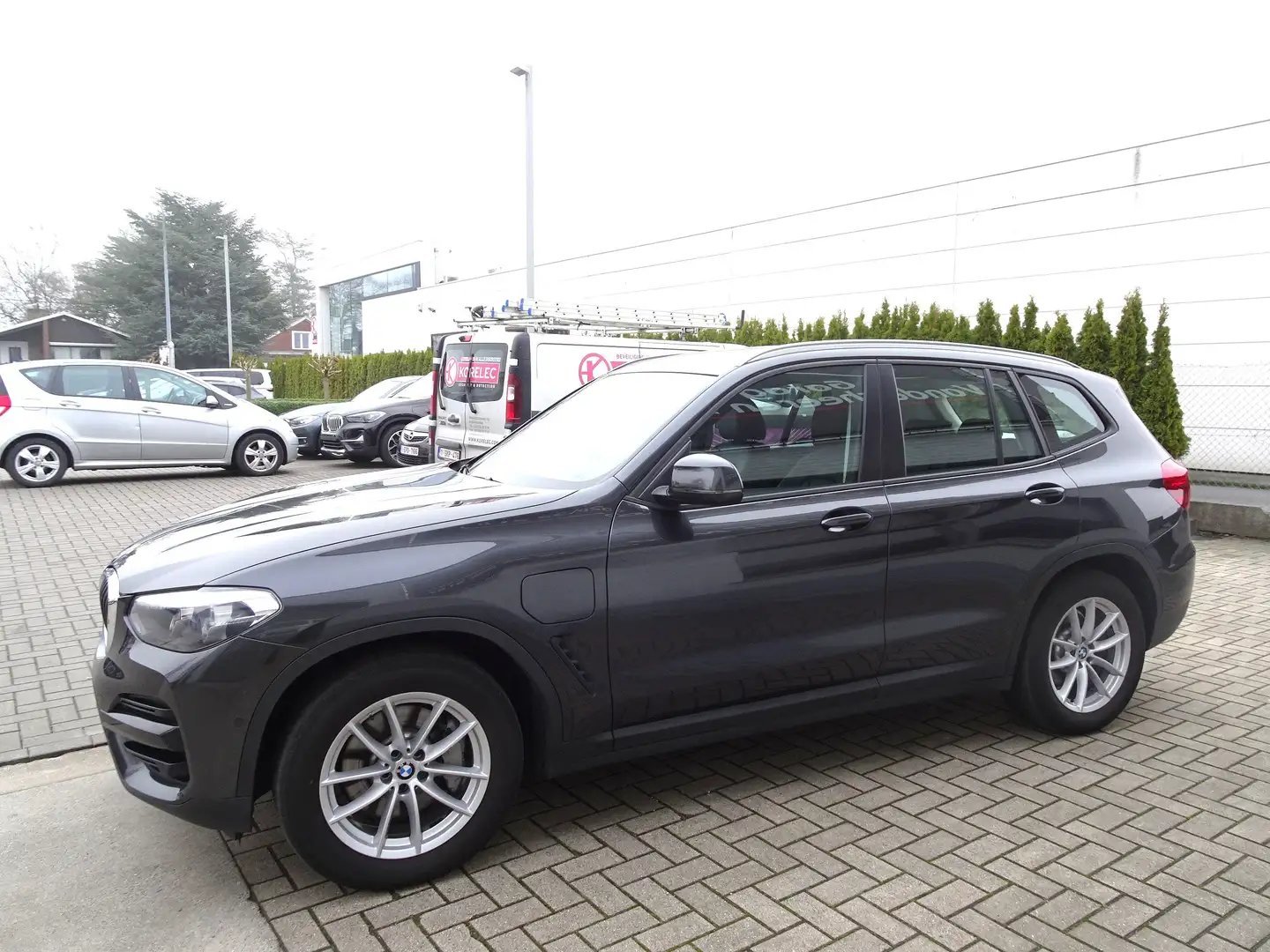 BMW X3 xDrive30e Hybride CARPLAY,HEAD-UP,CAMERA,LEDER,LED Gris - 2