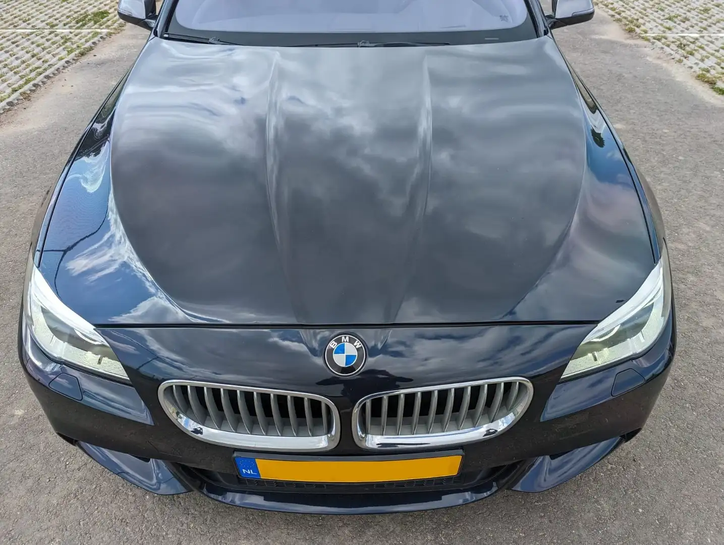 BMW M550 xd Zwart - 1