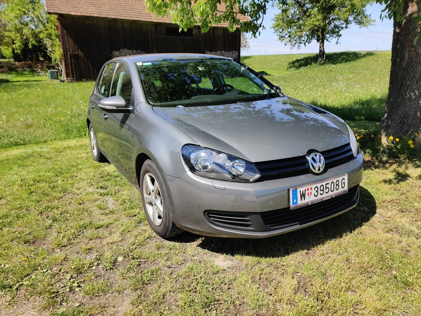 Volkswagen Golf 6 2,0 TDI DPF, Klimaauto., Sitzheiz., 8Alu Gris - 2