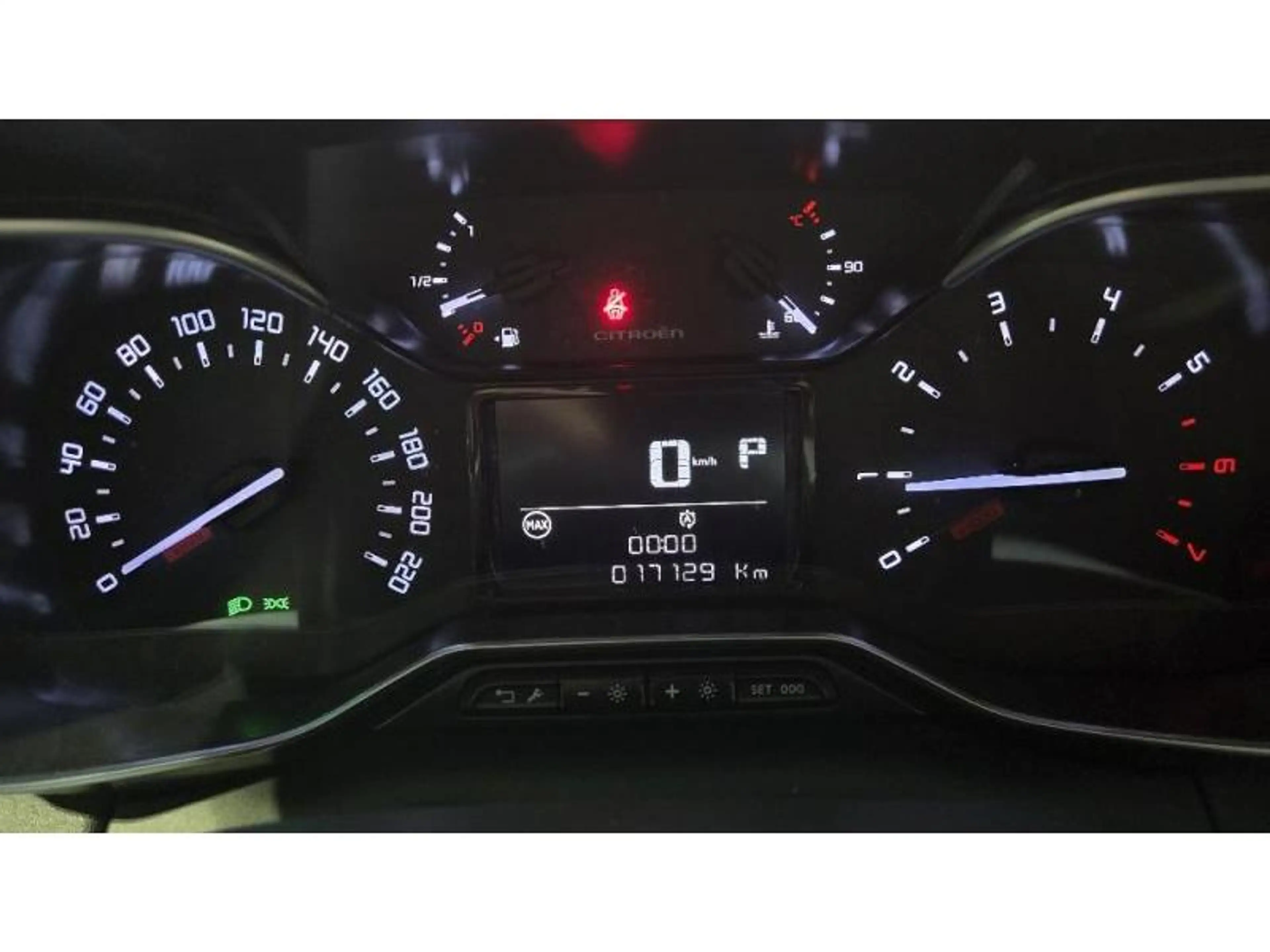 Citroen C3 Aircross Shine — photo 4