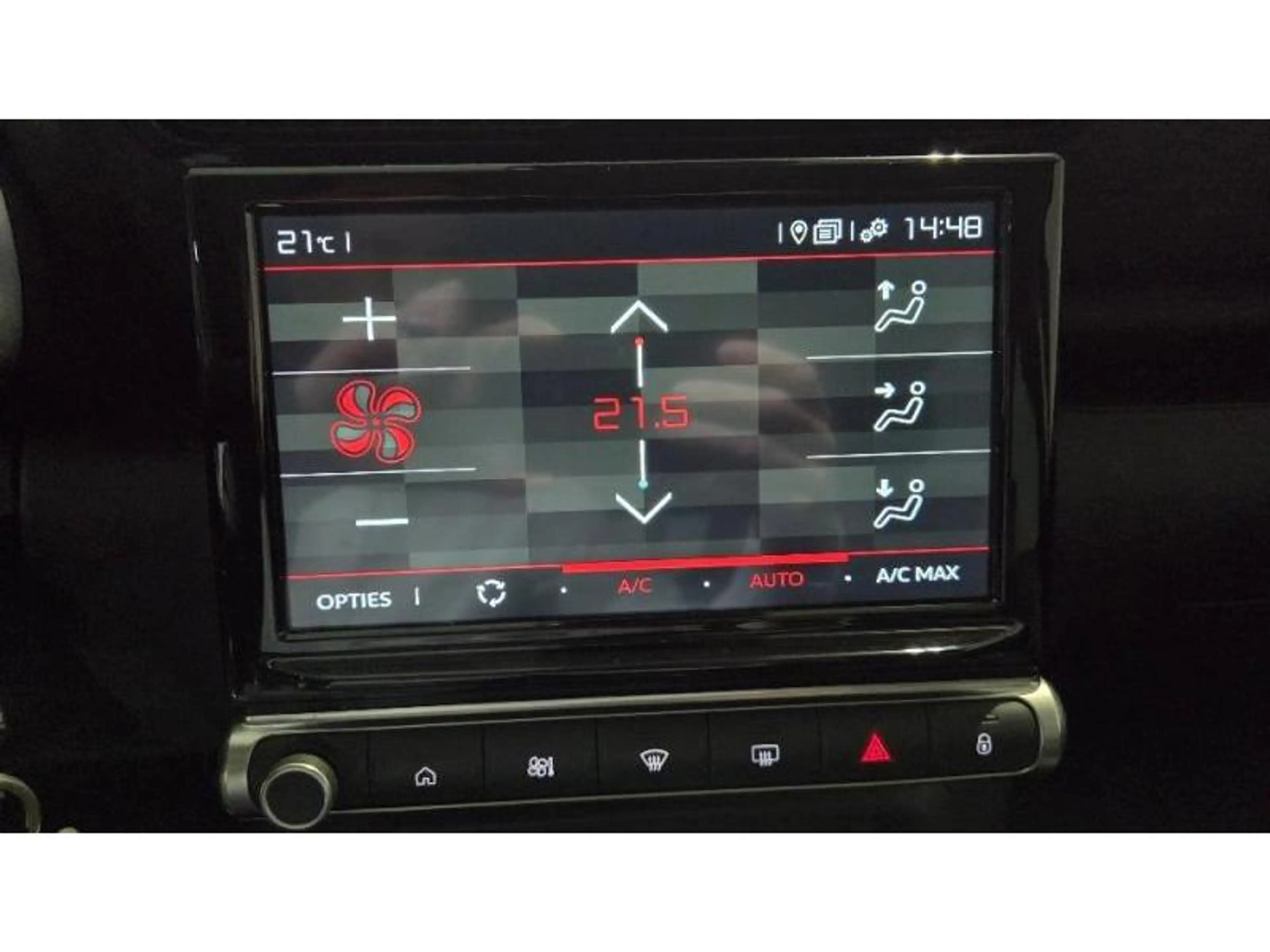 Citroen C3 Aircross Shine — photo 12