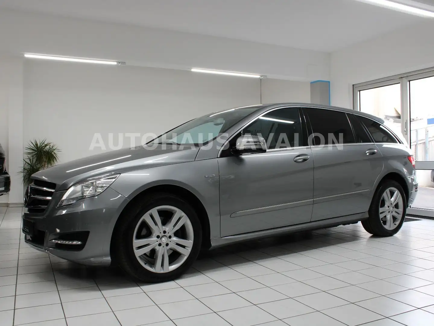 Mercedes-Benz R 350 R350 L 4M*BlueTec/EU6*7-SITZE~DISTR~AIRM~AHK~KAM Grau - 2