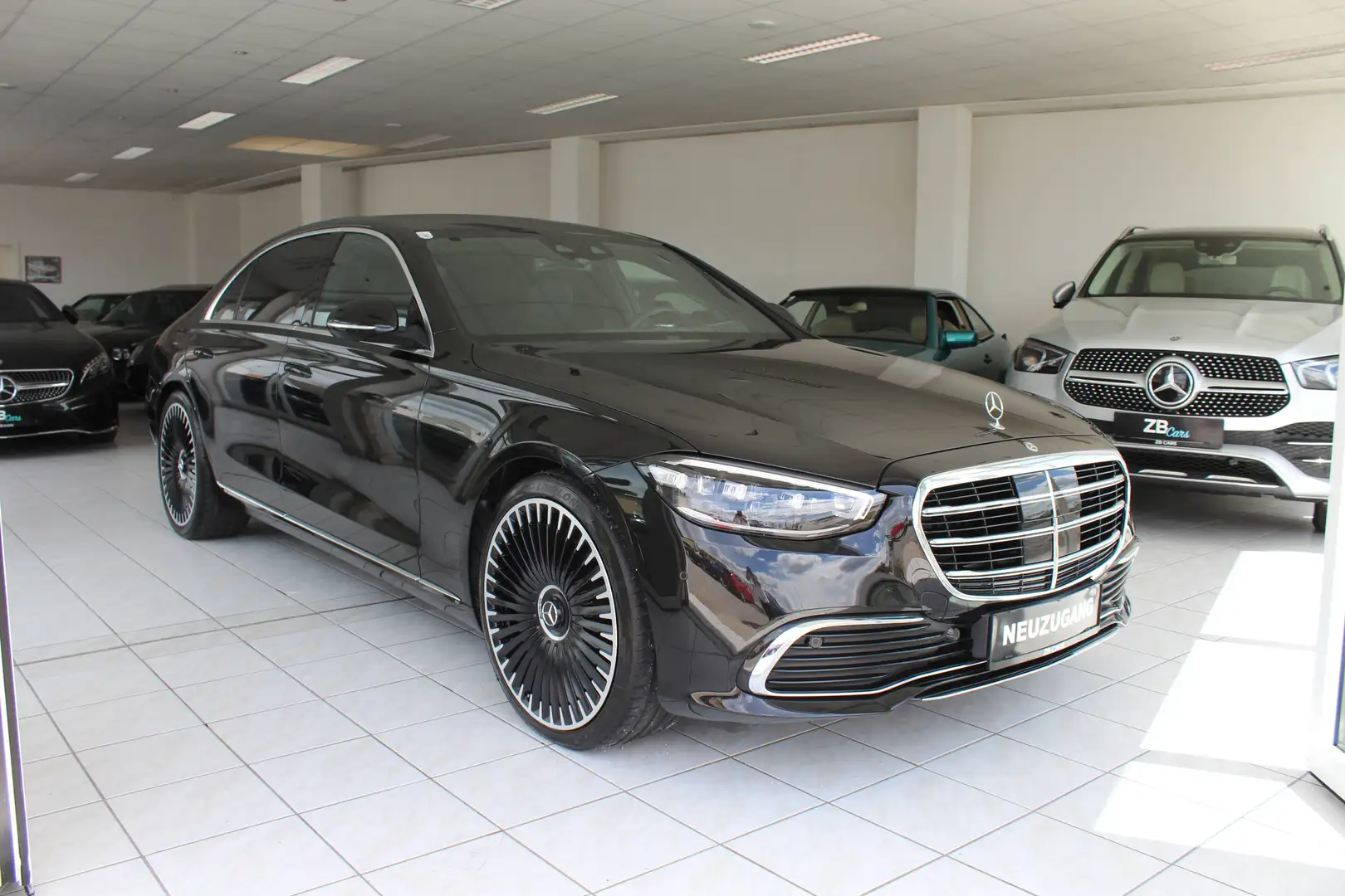 Mercedes-Benz S 400 S 400 d 4Matic L // Junge Sterne Garantie // Schwarz - 1