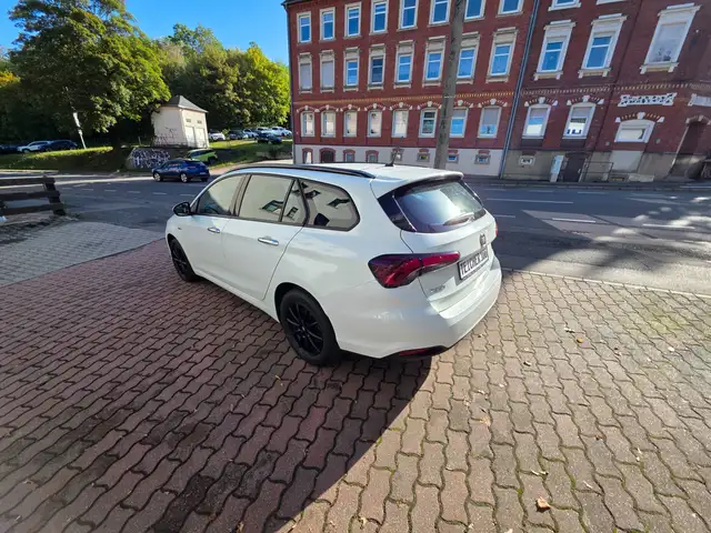 Fiat Tipo view 10