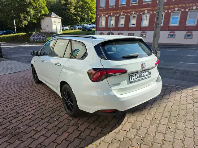 Fiat Tipo view 11