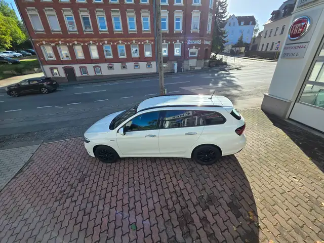 Fiat Tipo view 9