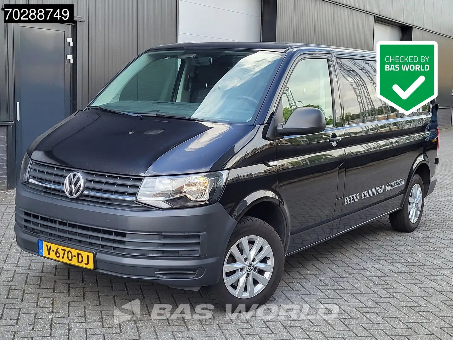 Volkswagen Transporter 102PK 6m3 Towbar Zwart - 1