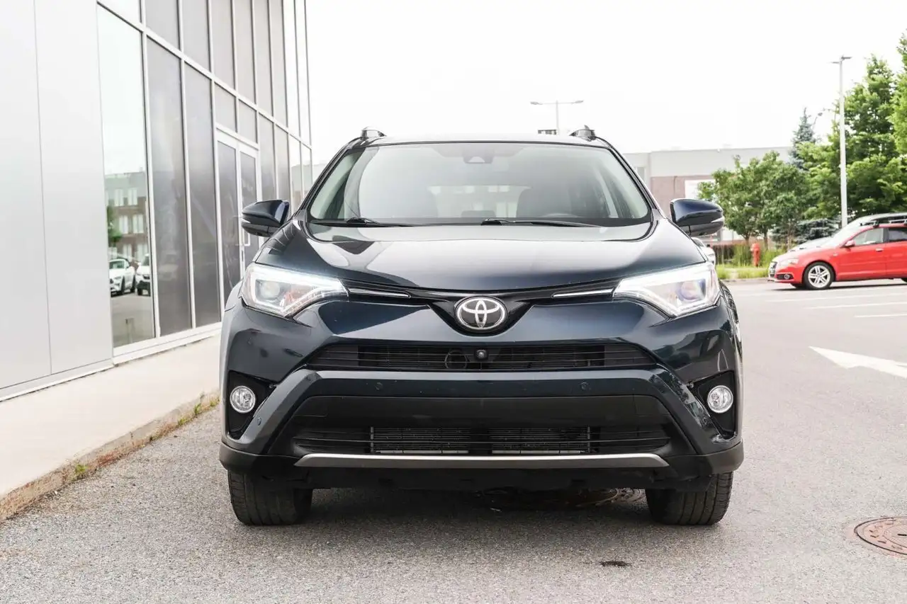 Toyota RAV 4 photo Toyota RAV 4