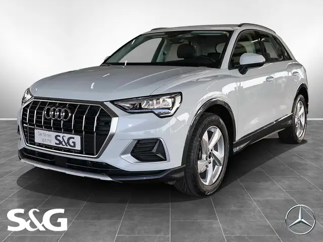 Audi Q3 35 TFSI Advanced Kamera+Media Interface+18"