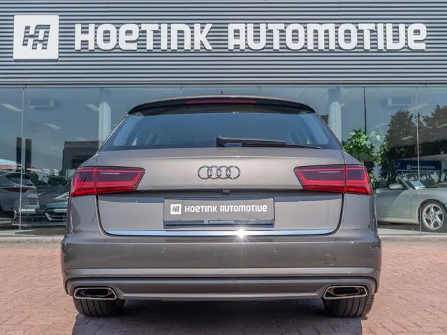 Audi A6 view 10