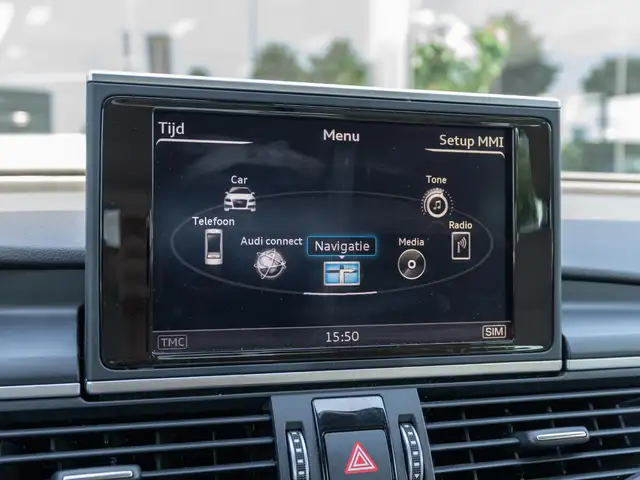Audi A6 view 23