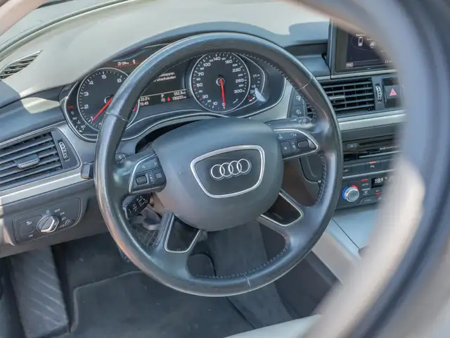 Audi A6 view 6