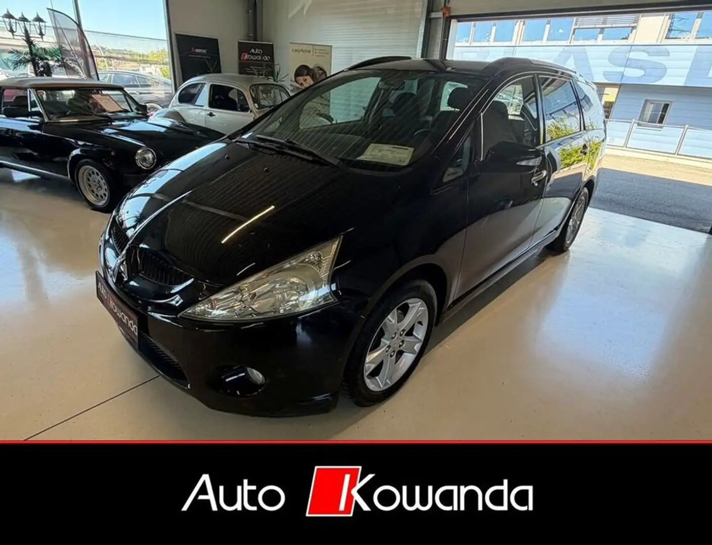 Mitsubishi Grandis Grandis 2.4 Automatik Jubiläumsmodell Schwarz - 2