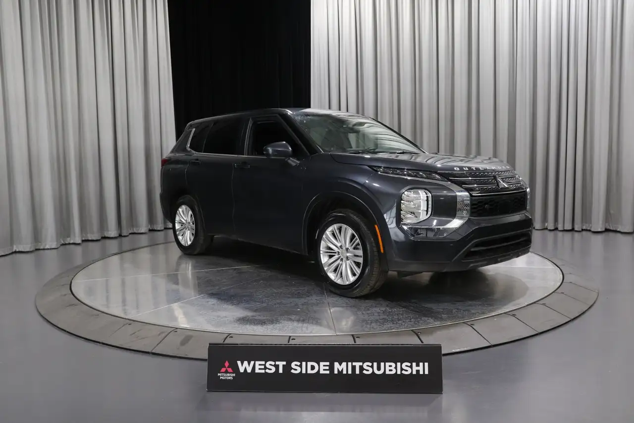 2024 Mitsubishi Outlander