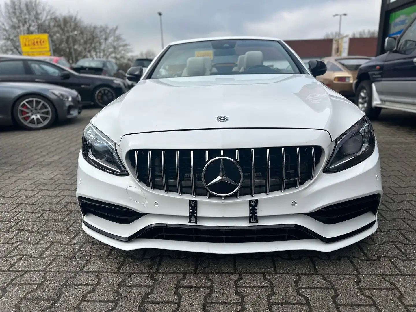 Mercedes-Benz C 300 AMG Line HU&AU Neu *Finanzierung möglich* Bianco - 2