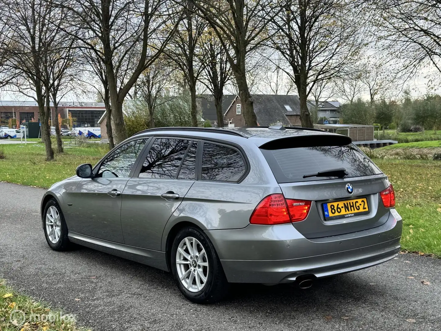 BMW 318 3-serie Touring 318i*AUTOMAAT*NAP*DEALERONDERHOUDE Gris - 2