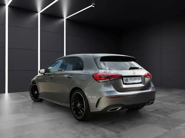 Mercedes-Benz A Class view 3