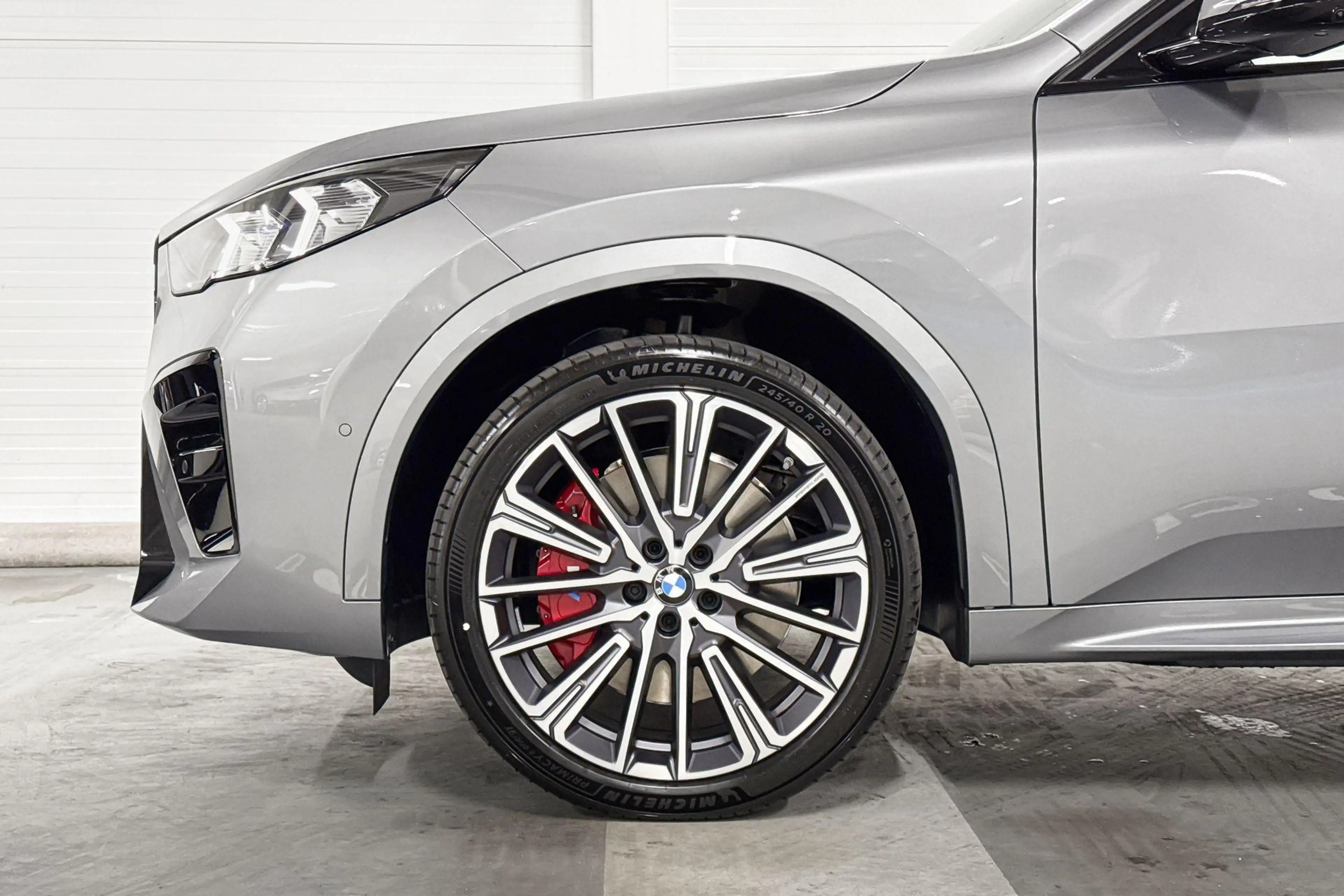 BMW iX2 iX2 eDrive20 | M-Sport Pro | Innovation Pack | Dri — photo 4