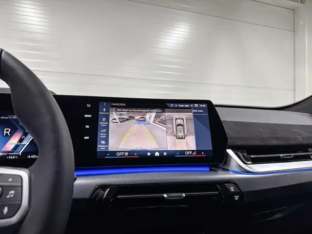 BMW Ix2 view 14