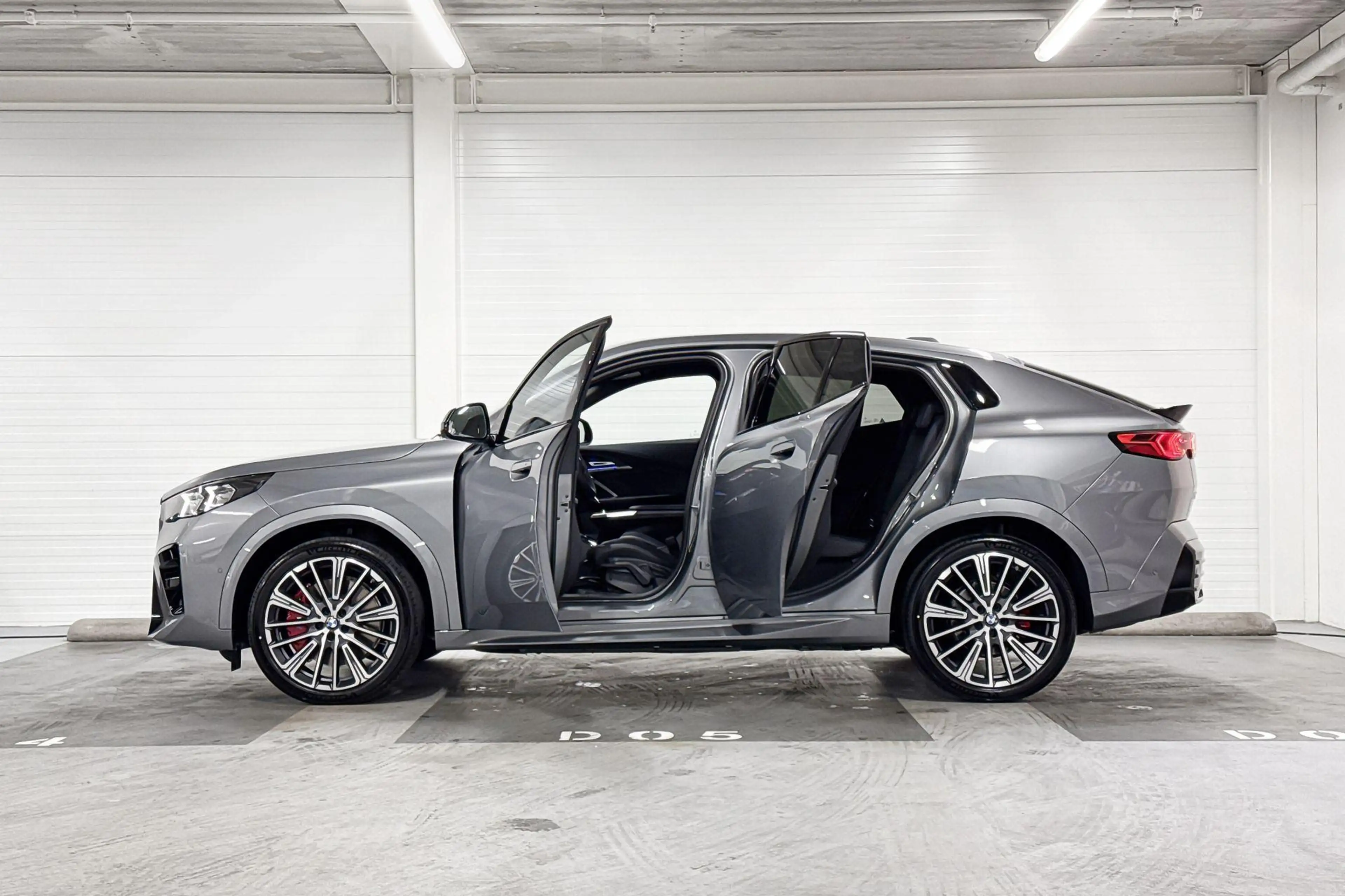 BMW iX2 iX2 eDrive20 | M-Sport Pro | Innovation Pack | Dri — photo 3