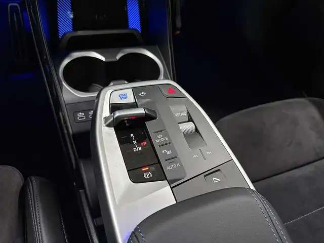 BMW Ix2 view 15