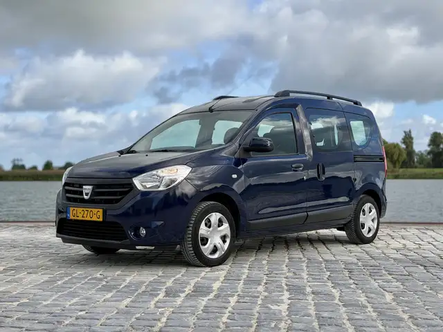 Dacia Dokker 1.2 TCe Lauréate|Dealer Onderhouden|Navi|Trekhaak