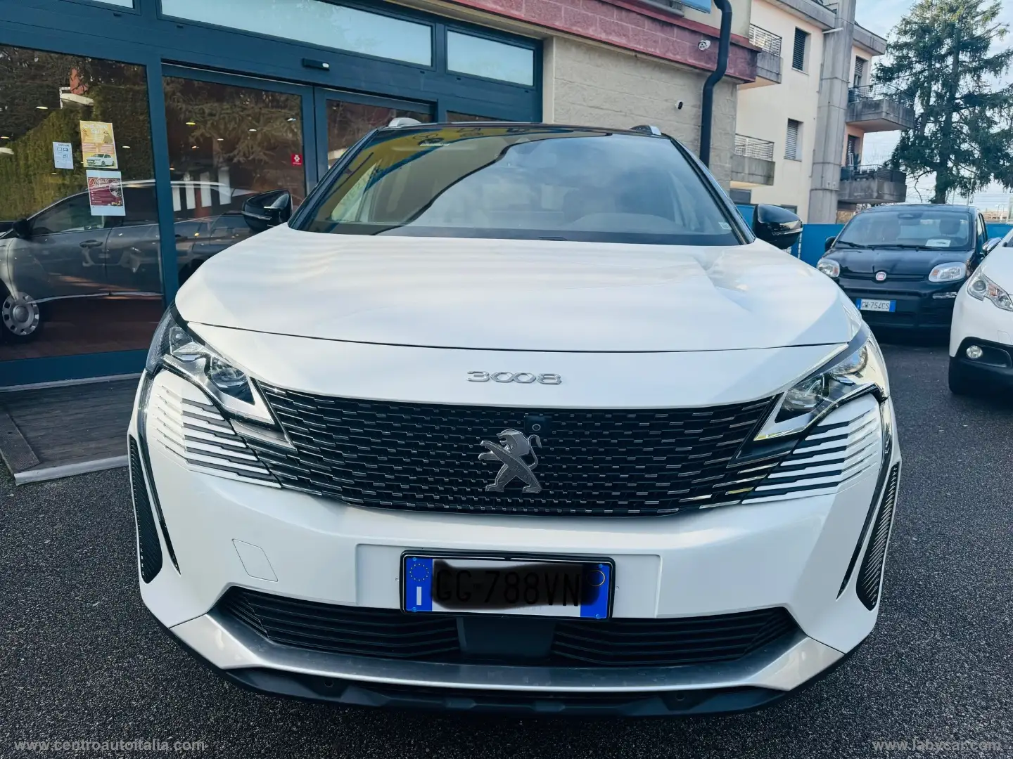 Peugeot 3008 Hybrid4 300 e-EAT8 GT Fehér - 2