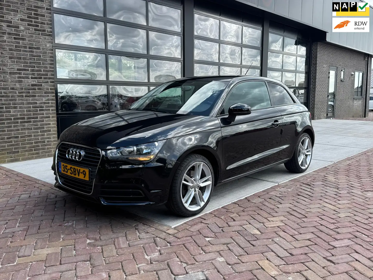Audi A1 1.4 TFSI Attraction Pro Line | Autm | Cruise | Air Noir - 1