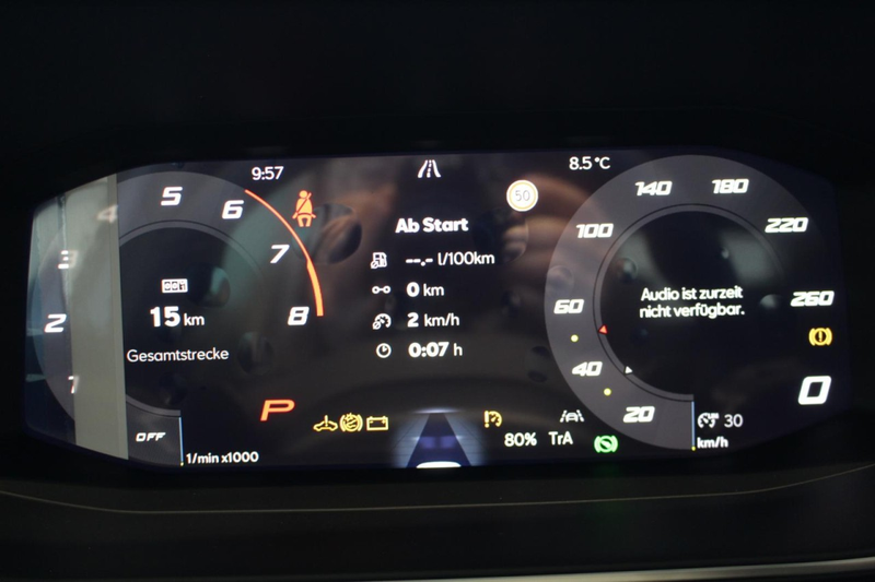 SEAT Leon FR 1.5 eTSI DSG NAVI+BEATS+RKAM+SHZ+ACC Klima — photo 7