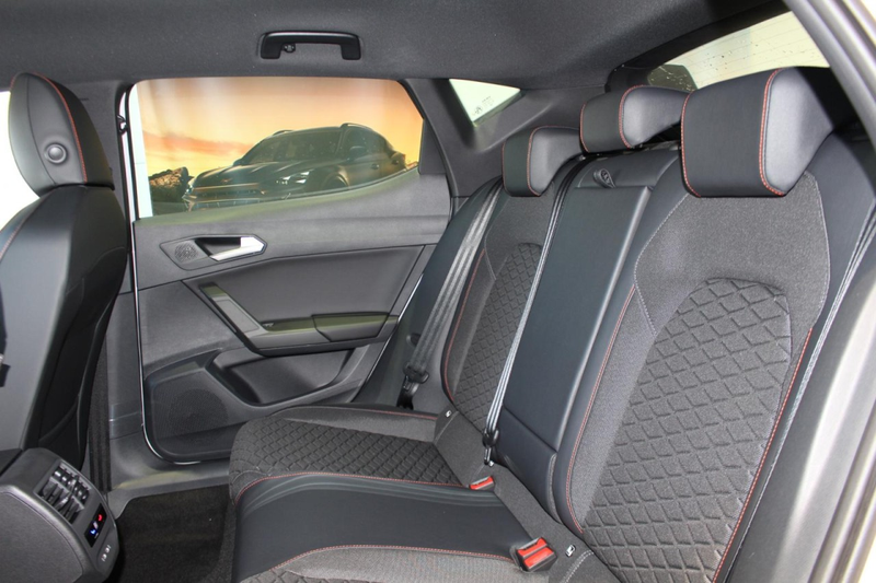 SEAT Leon FR 1.5 eTSI DSG NAVI+BEATS+RKAM+SHZ+ACC Klima — photo 14