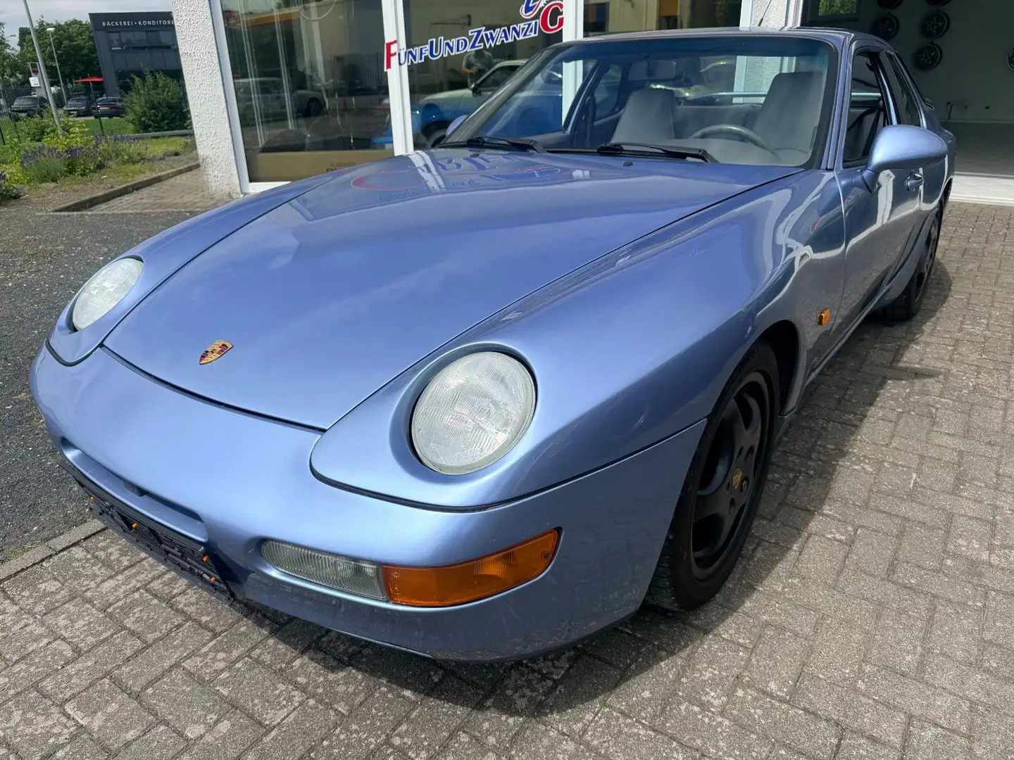 Porsche 968 tiptronic Oldtimer H-Kennzeichen Blau - 1