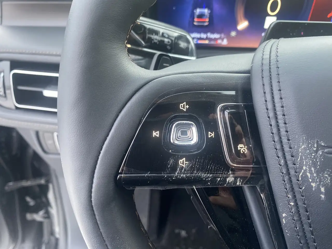 Lincoln Aviator снимка Lincoln Aviator