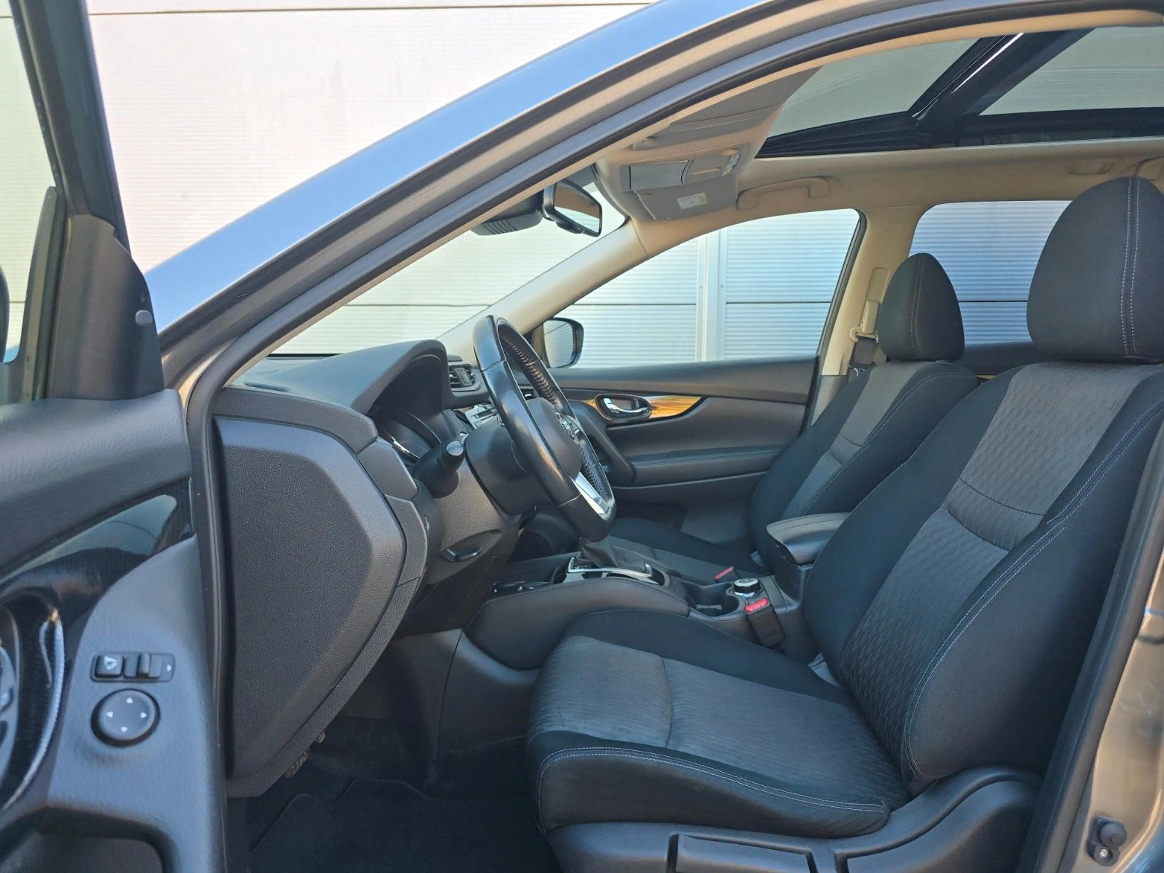 Nissan X-Trail 4x4 N-Tec (360 Kamera/Navi/Panorama) — photo 10