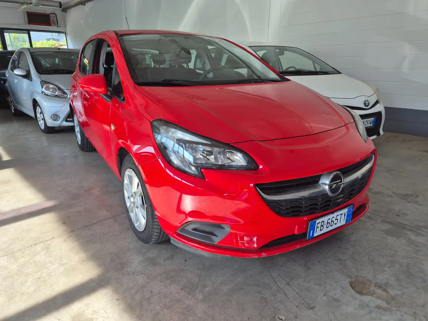 Opel Corsa Corsa V 2015 5p 1.4 b-Color Gpl 90cv Rosso - 1