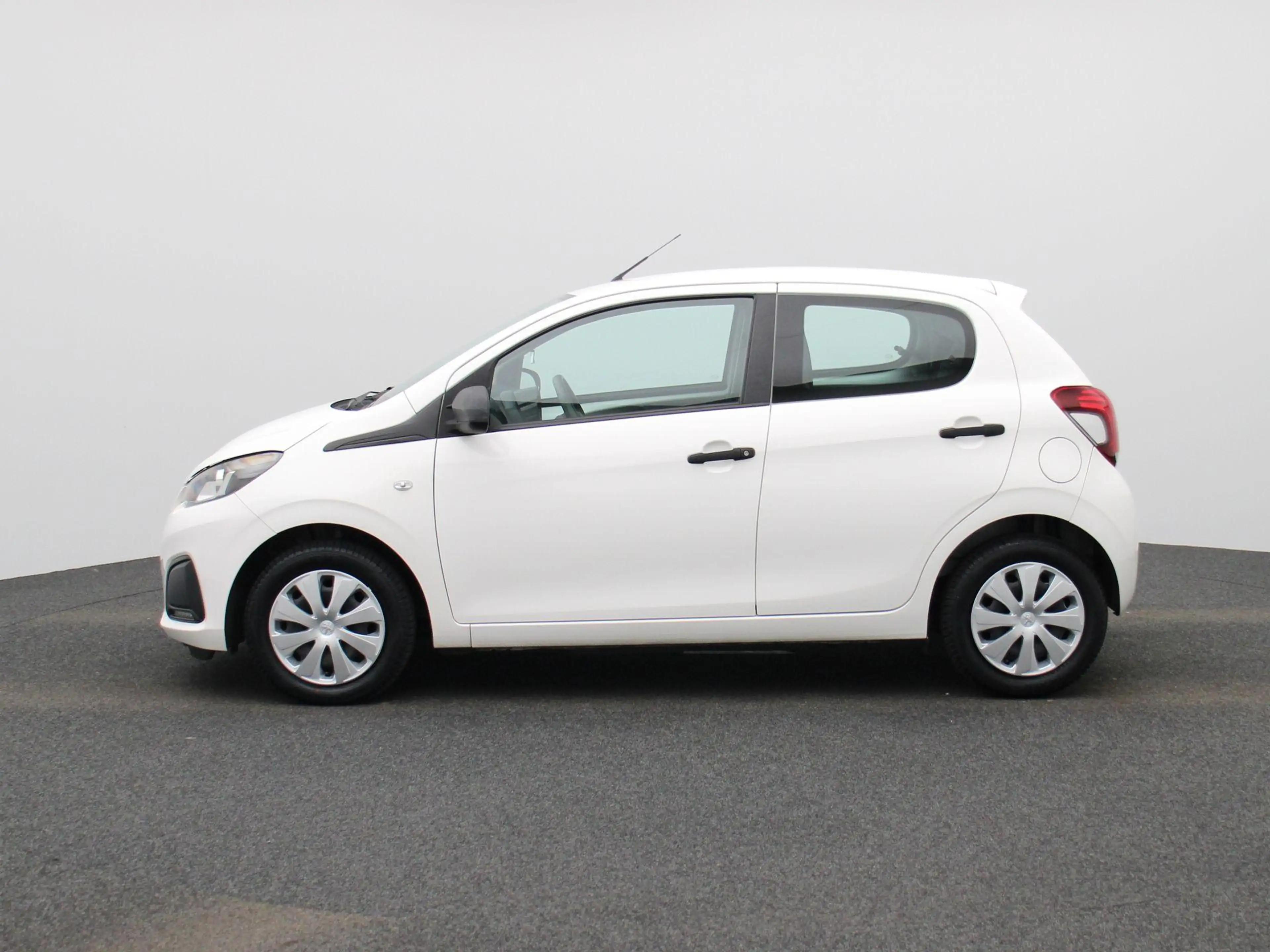 Peugeot 108 1.0 e-VTi Access | Centrale Vergrendeling | LED-Da — photo 4
