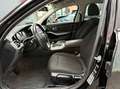 BMW 318 d Aut. Schwarz - thumbnail 2