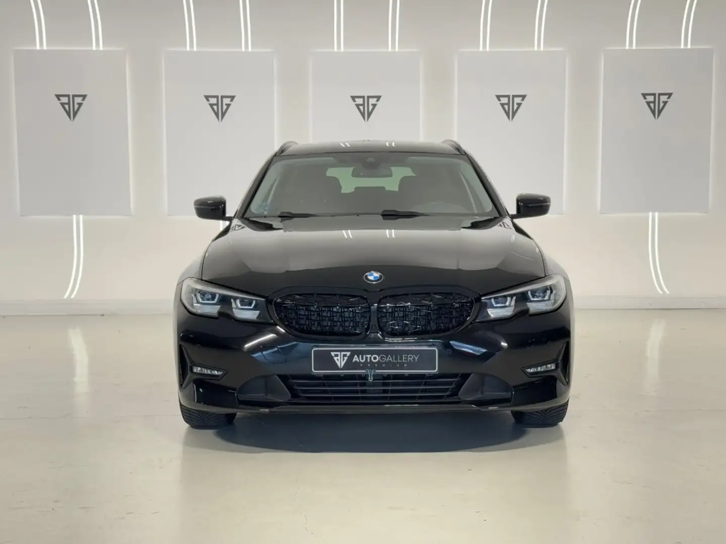BMW 320 320dA Touring xDrive Negro - 2