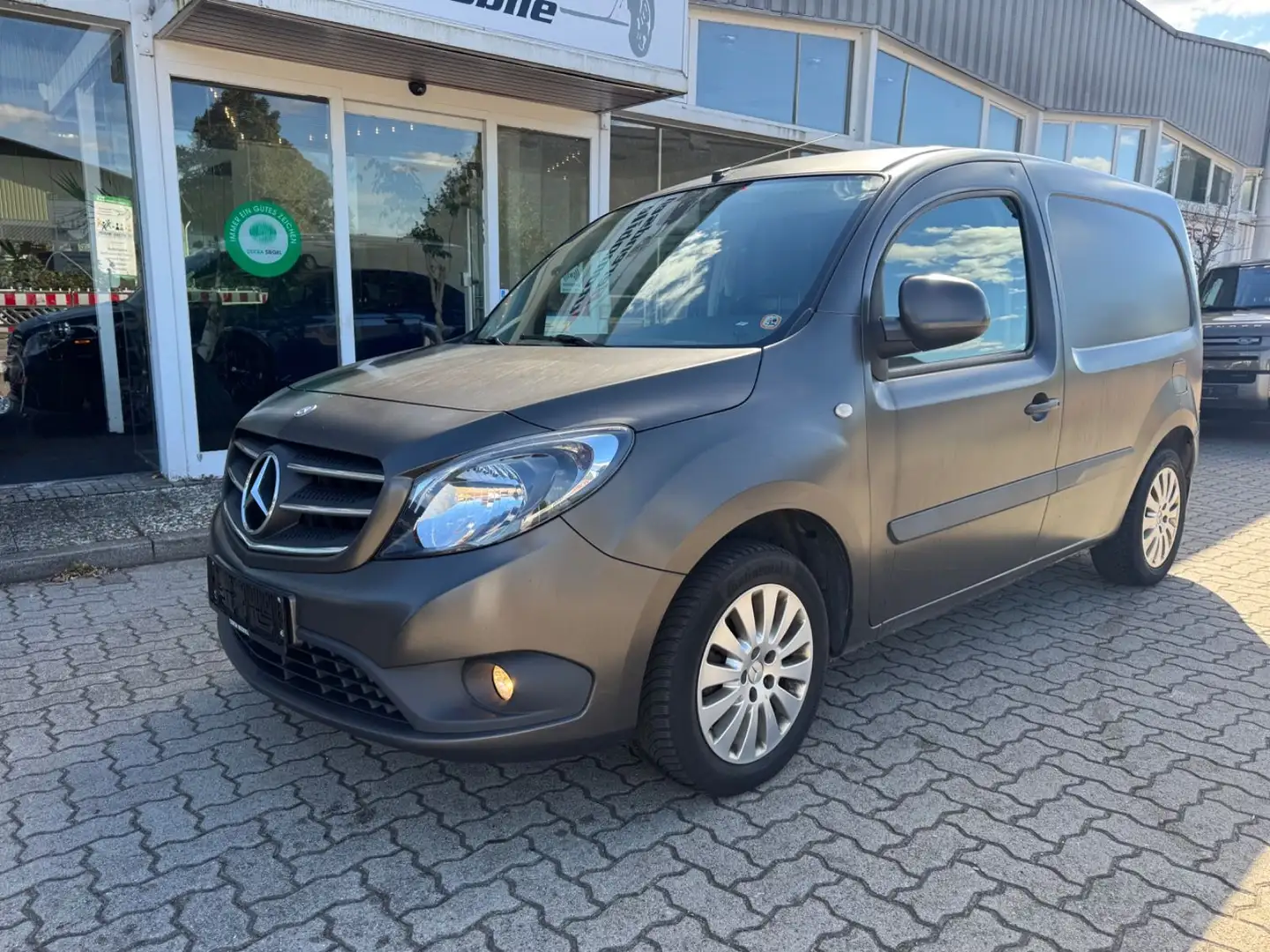Mercedes-Benz Citan CITAN 111 CDI LANG/KLIMA/TEMPOMAT/SZH/TÜV+SERV. Schwarz - 2