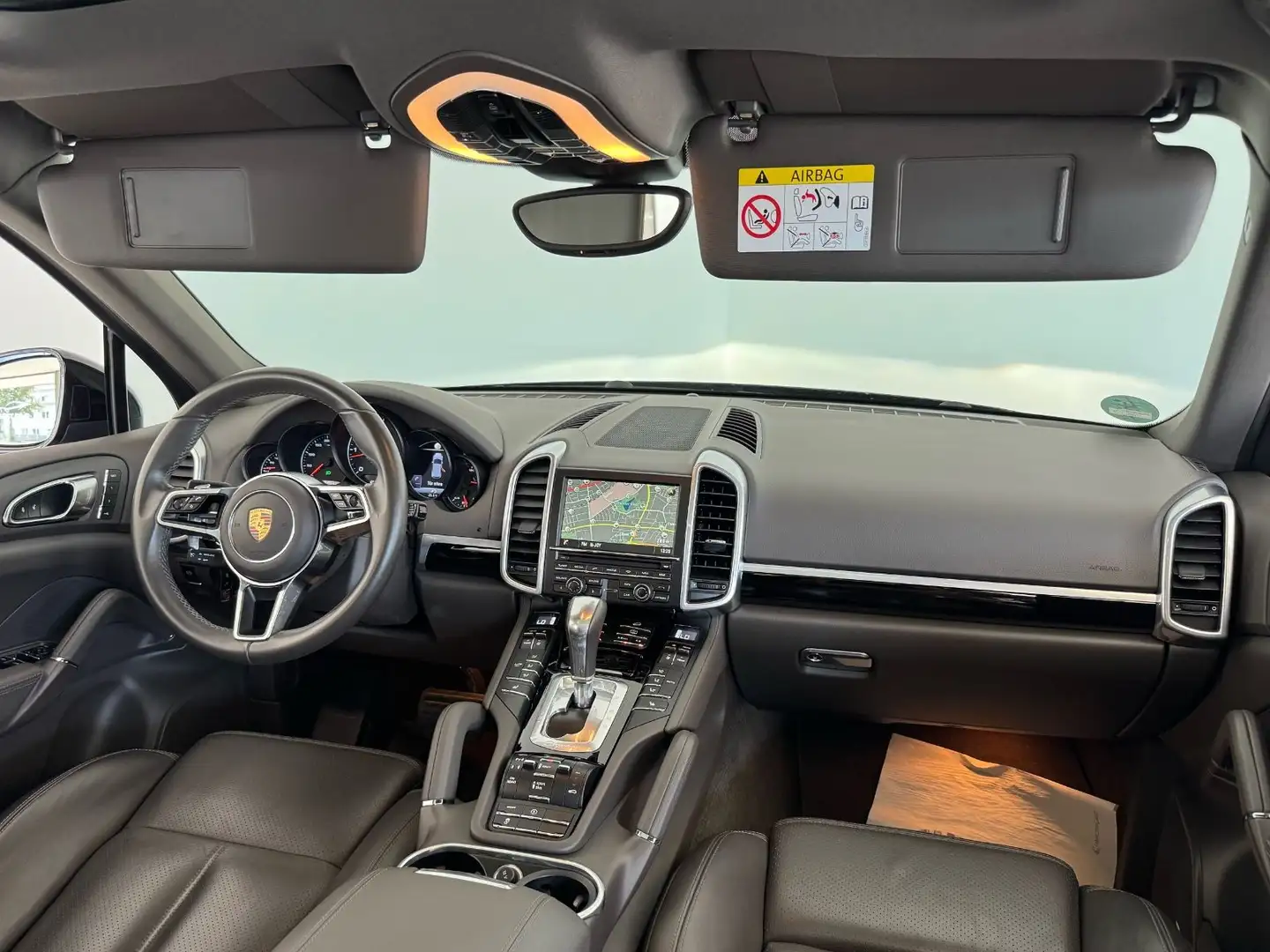 Porsche Cayenne Diesel|PANO|AHK|PDLS|KAMERA|MEMORY|NAVI Schwarz - 2