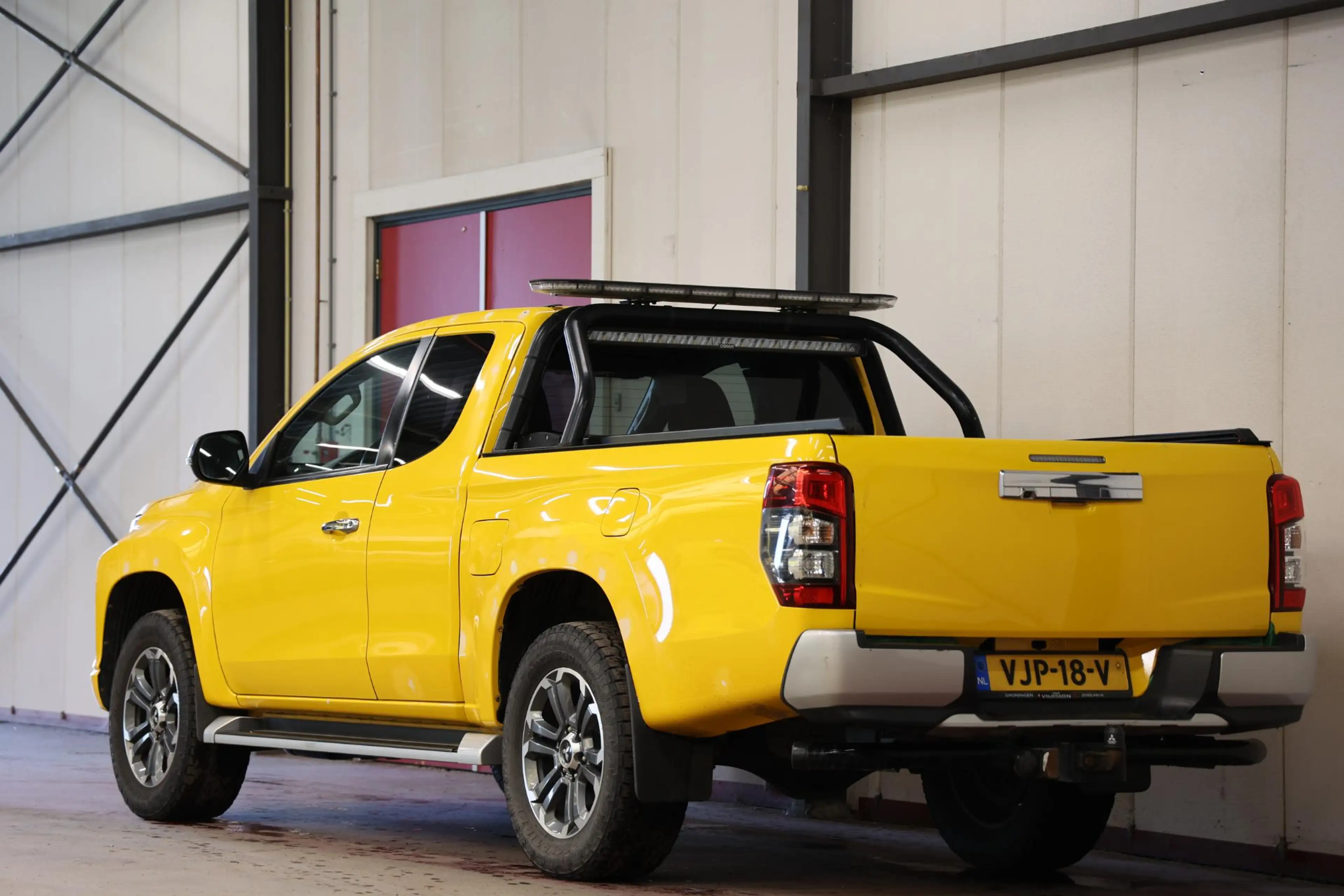 Mitsubishi L200 2.2 DI-D Club Cab Intense 4X4 4WD TREKHAAK — photo 2