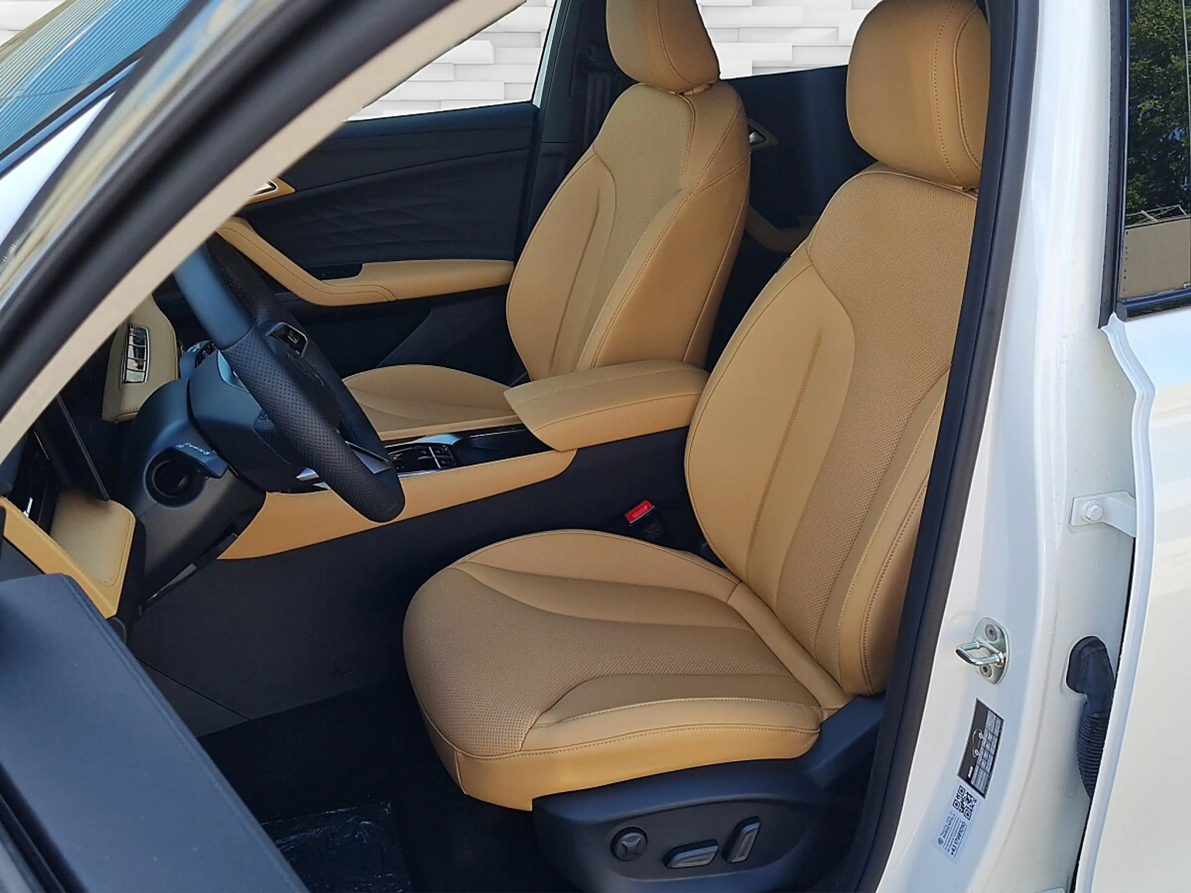 MG HS Hybrid+ Luxury + Lenkradheizung — photo 7