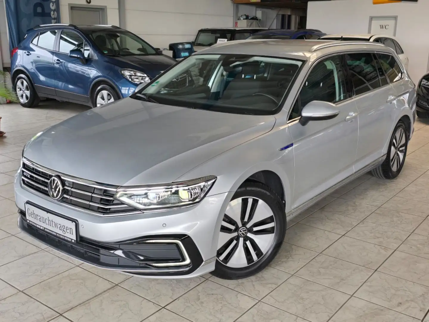 Volkswagen Passat Variant GTE ACC Travel IQ Matrix Standhei Silber - 1