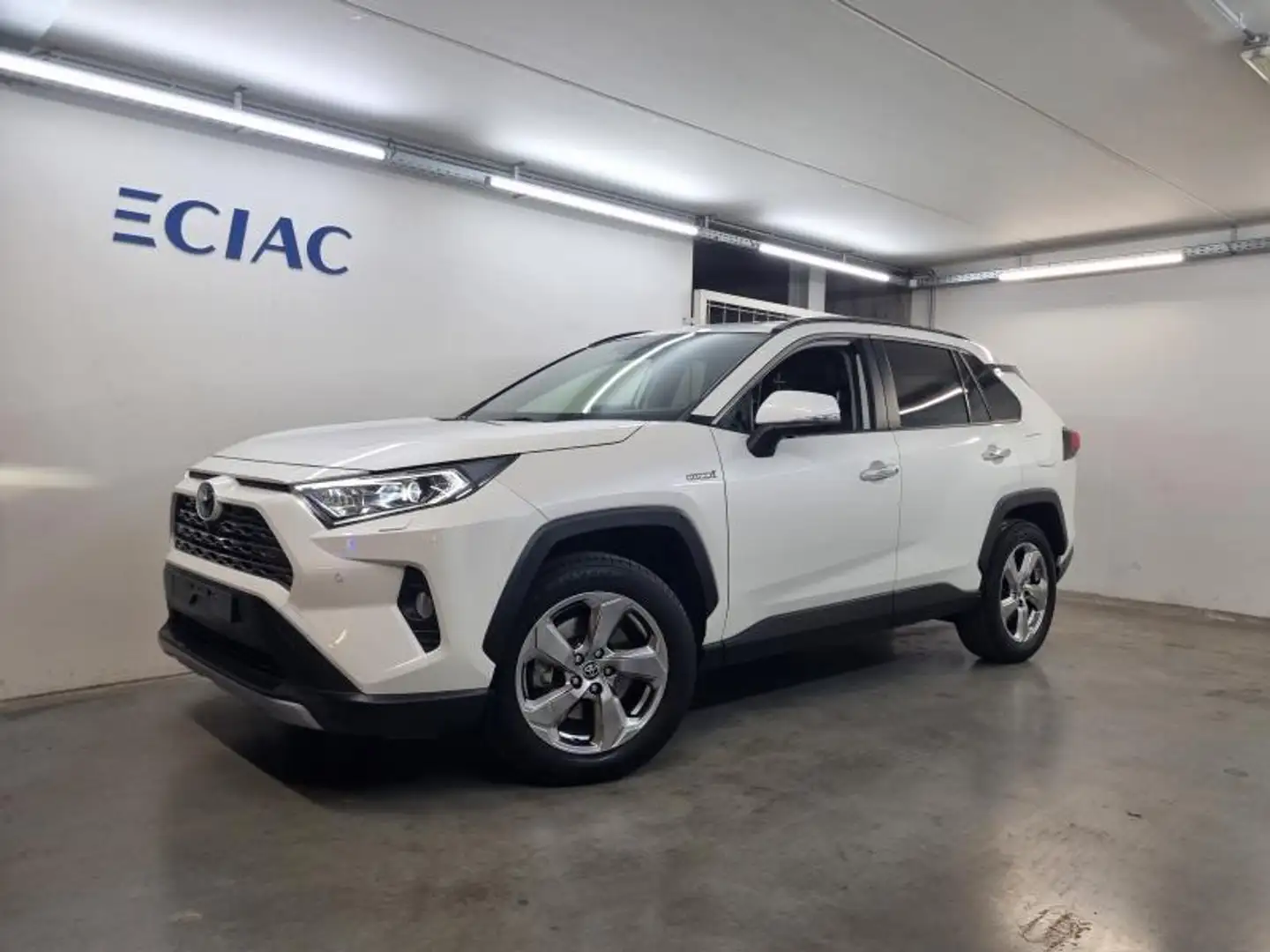 Toyota RAV 4 Premium Plus - Trekhaak - gara Blanc - 1